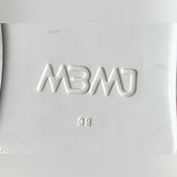 Women’s Marc Jacobs M3MJ Iridescent Pastel Colored Sneakers: Size 38 (8) - Picture 8 of 9